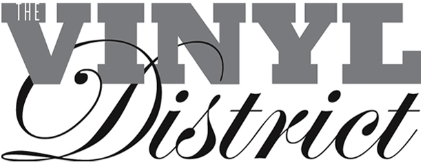 Logo vinyl district